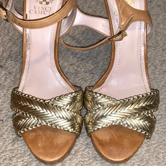 Vince Camuto stunningly sparkly shoes - Picture 5 of 7